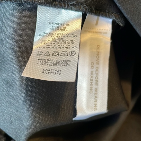 Ann Taylor Black Sequin Flutter Sleeve Top NWT - Picture 7 of 7